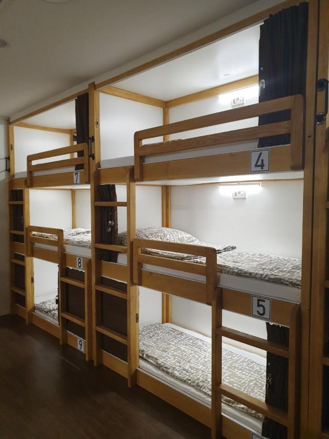 לובליאנה Hostel Railway מראה חיצוני תמונה