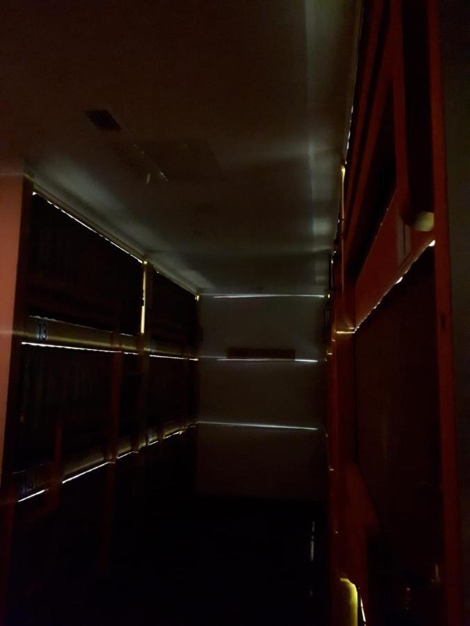 לובליאנה Hostel Railway מראה חיצוני תמונה